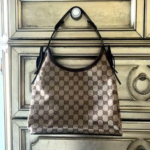 Gucci bag 13.W x 8. h 3.75 D   7.5 Strap Drop